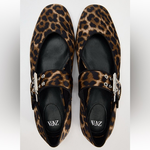 ZARA ANIMAL PRINT BALLET FLATS - Picture 5 of 5
